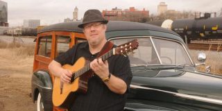 Fingerstyle guitarist Richard Smith